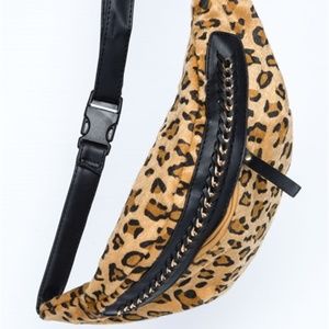 🐆 Wild Thing Faux Fur Leopard Chain Fanny Pack